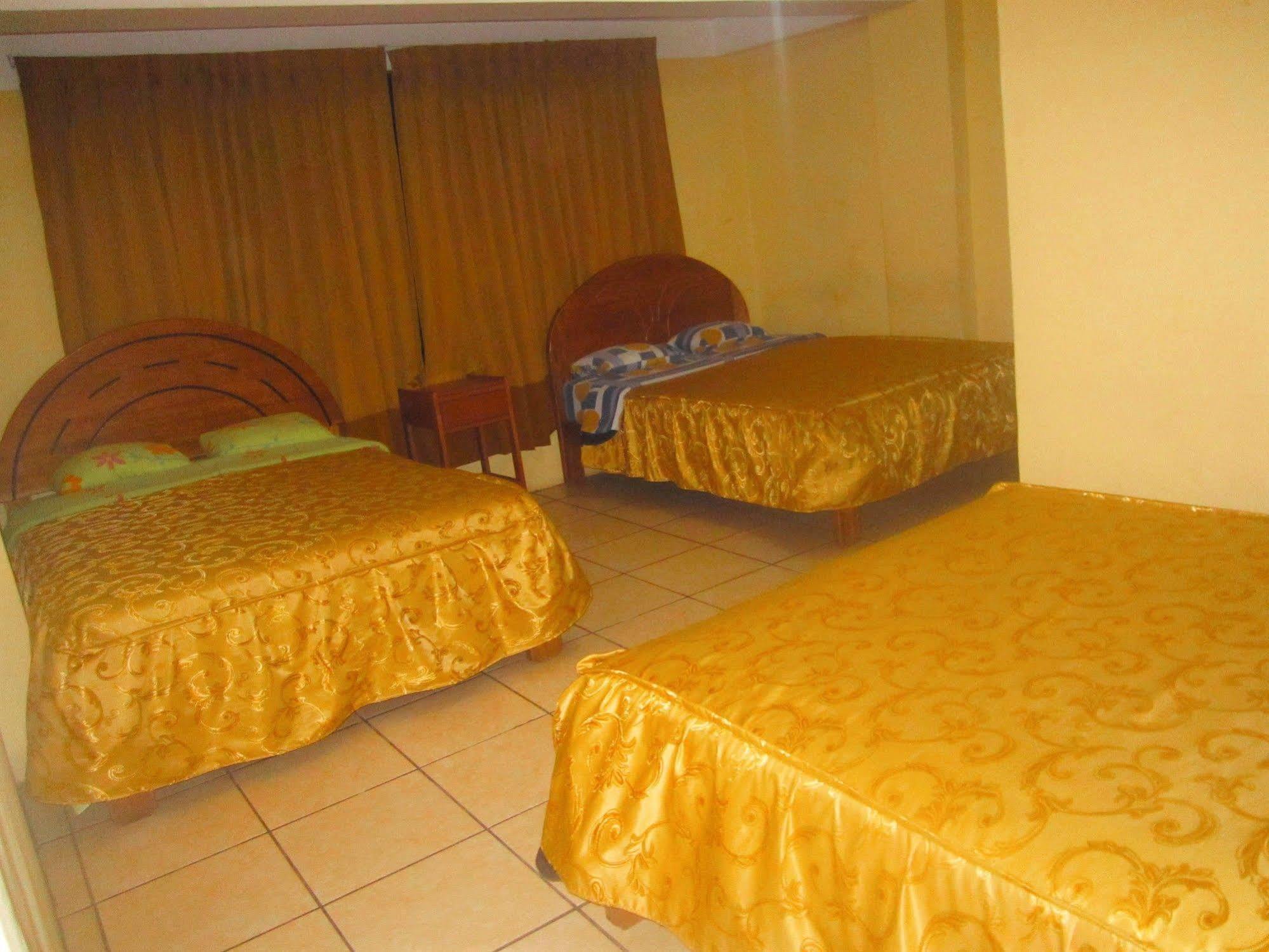 Hostal Sol Imperial Куско Экстерьер фото