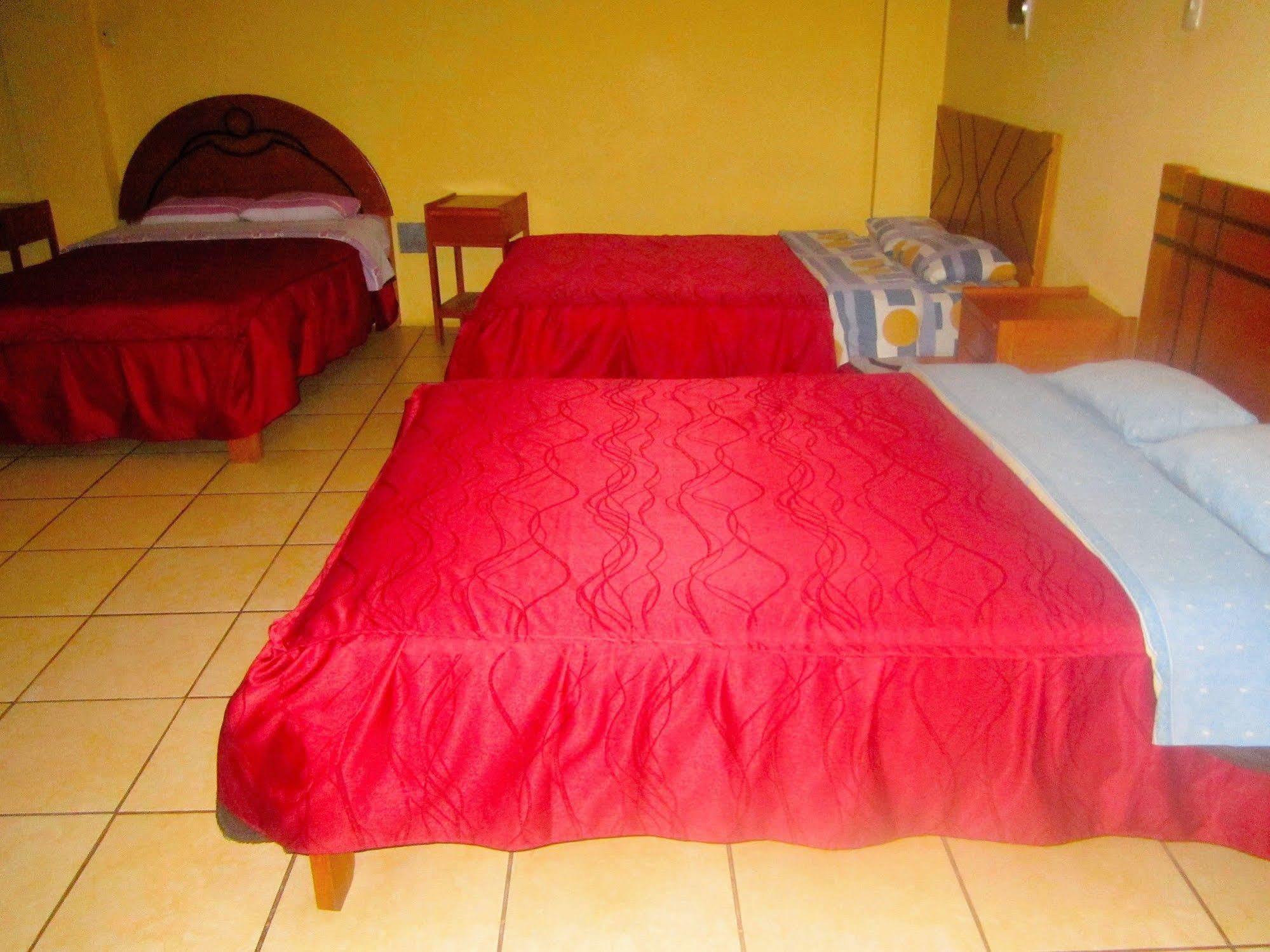 Hostal Sol Imperial Куско Экстерьер фото